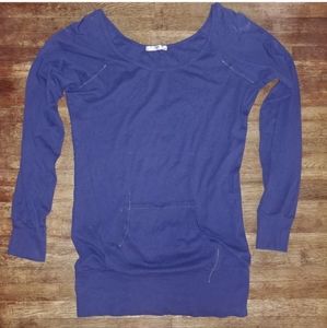 Delia's y2k scoop neck navy blue graphic patched tee shirt tunic